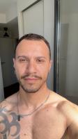 610778894: Chico busca chica en Madrid