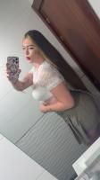 614356390: Chica busca chico en Madrid