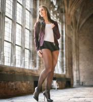 643573930: Chica busca chico en Pontevedra