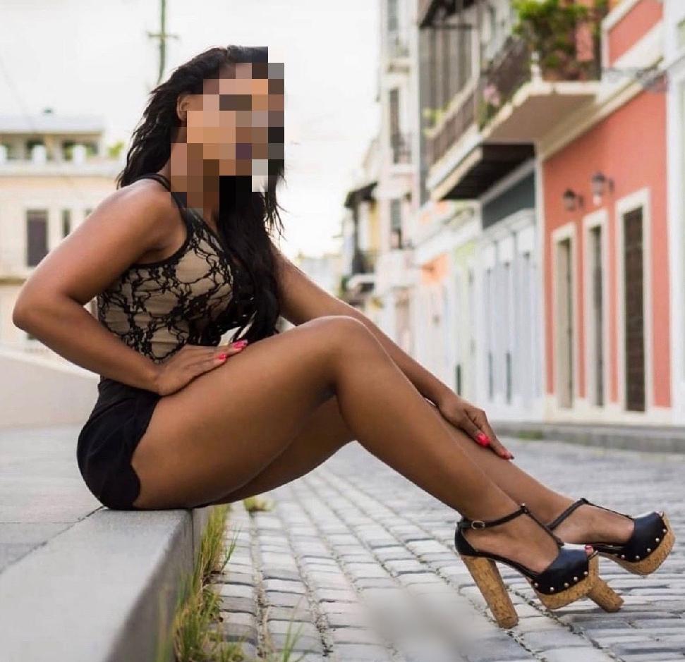 Chica busca chico en Gerona: 