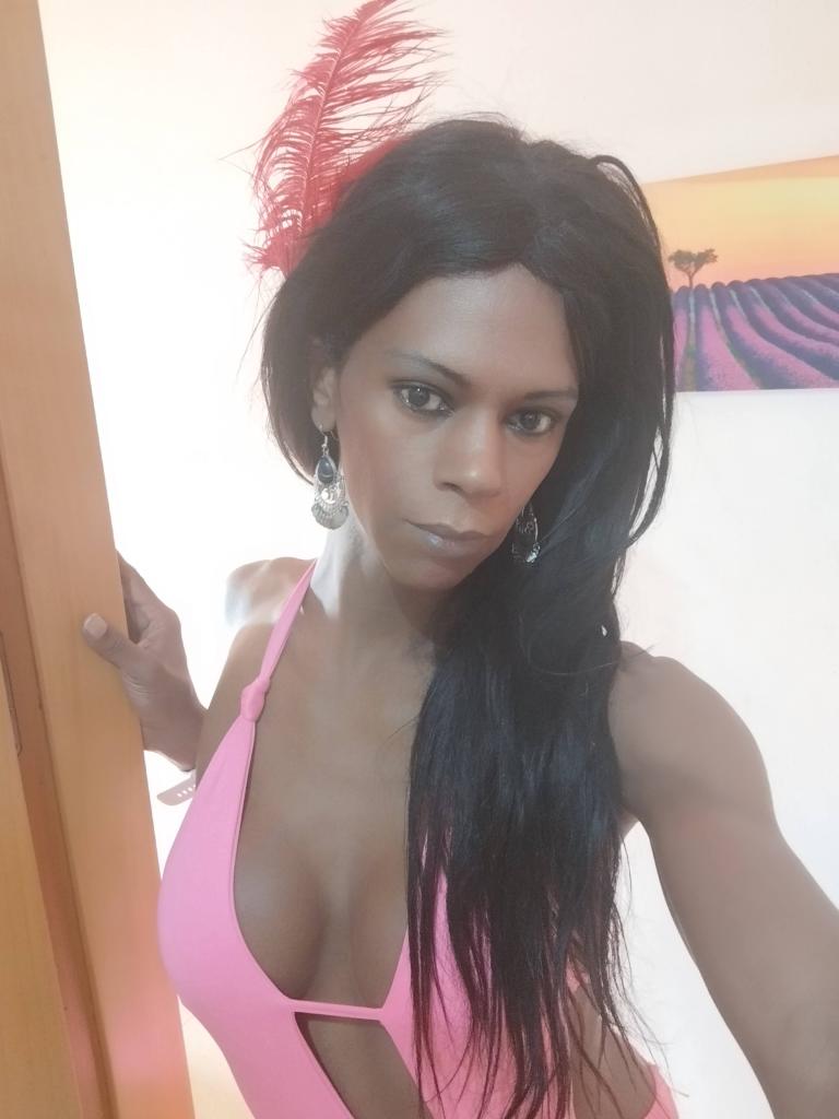 632878165: Transexual en Almería