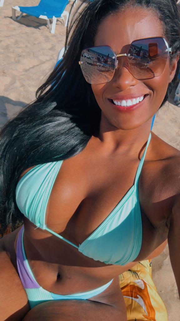 Chica busca chico en Almería: 
