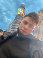 632979366: Chico busca chica en Madrid