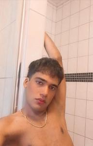 610849072: Chico busca chica en Murcia