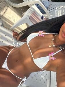 Chica busca chico en Barcelona: 
