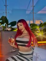 661112955: Chica busca chico en Barcelona