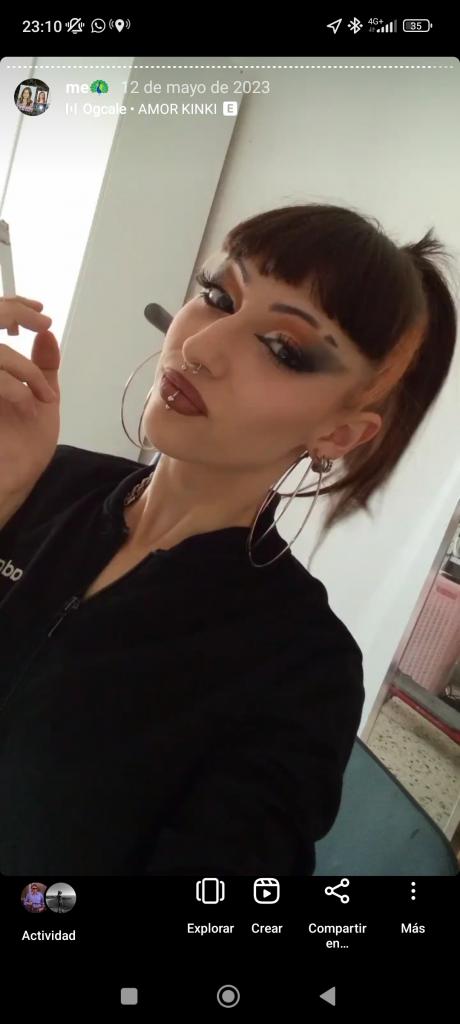 Chica busca chico en Barcelona: 