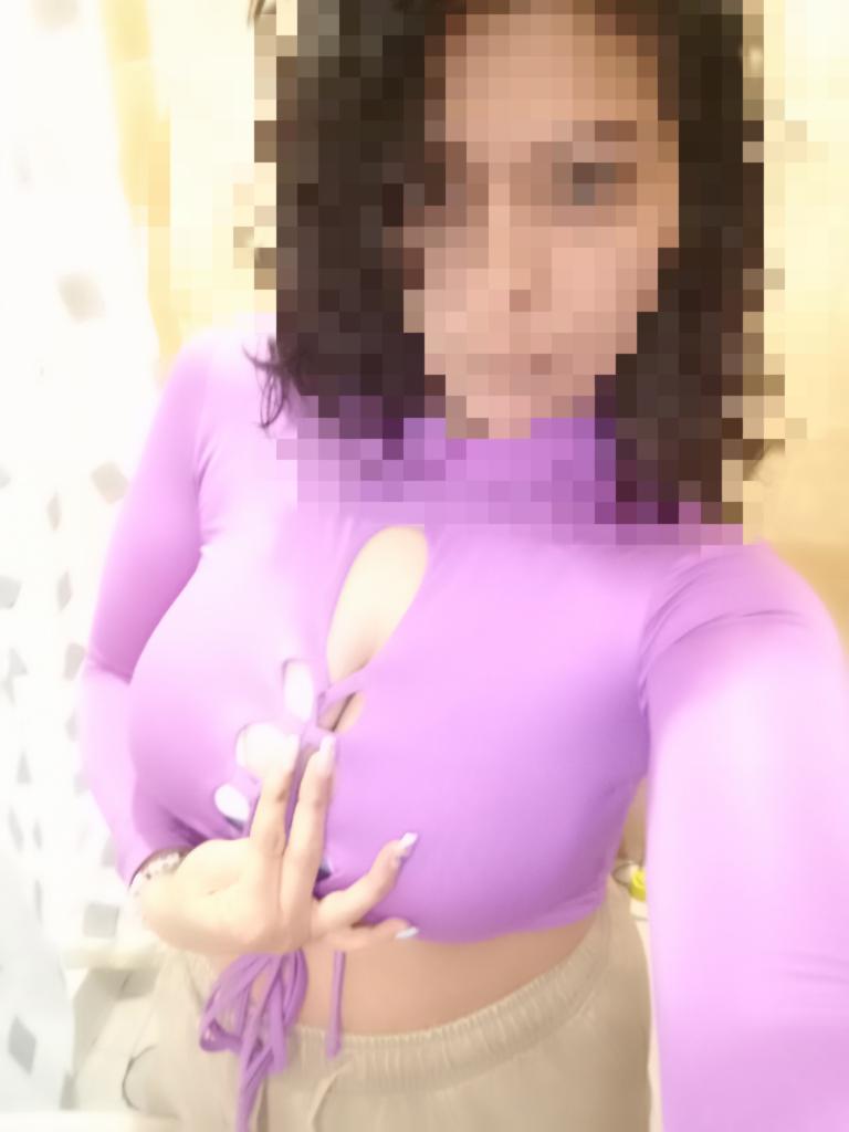 Chica busca chico en Almería: 
