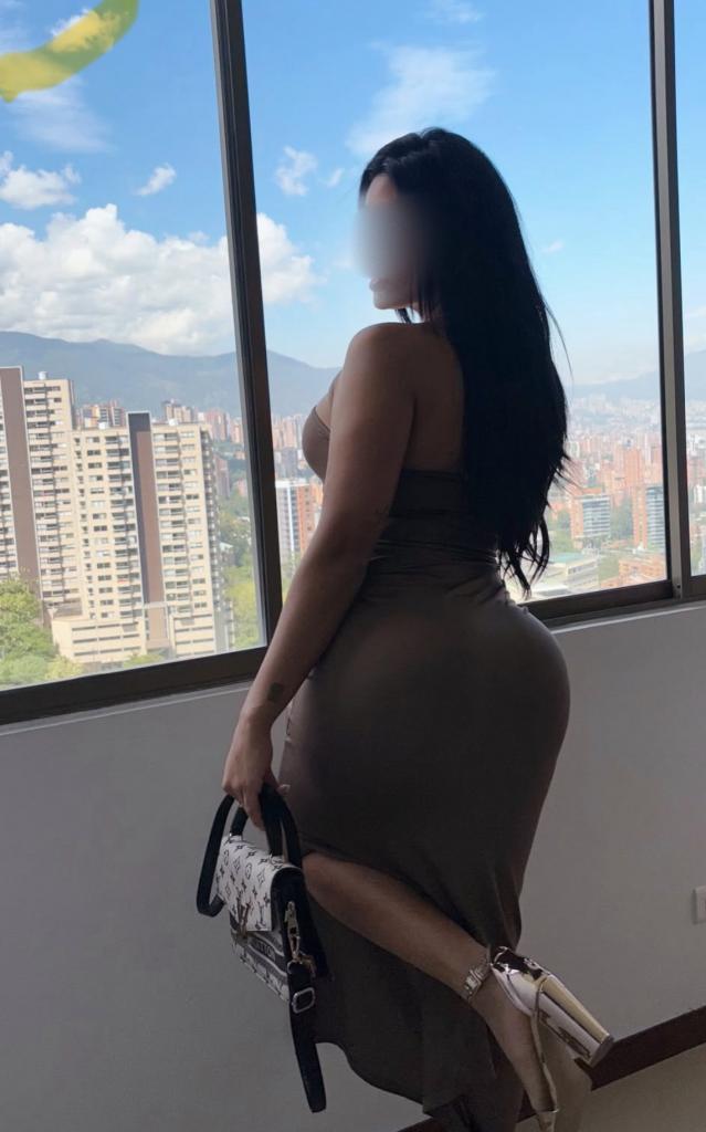 Chica busca chico en Sevilla: 