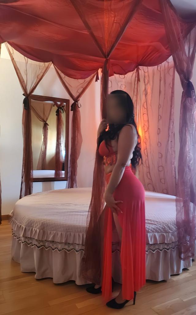 614693223: Chica busca chico en Soria