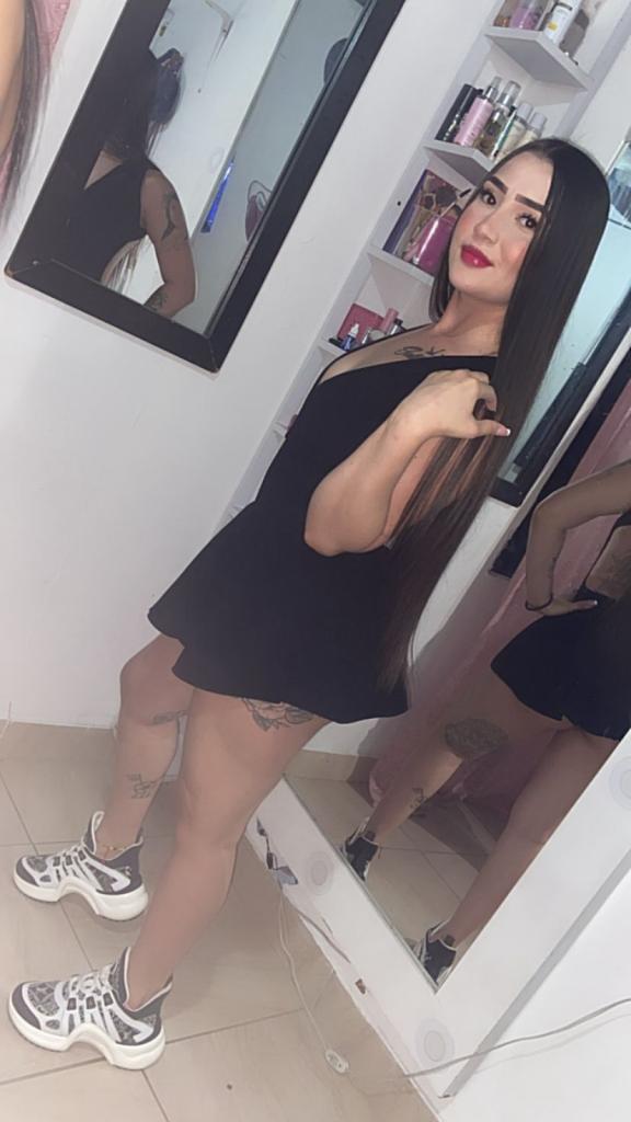 Chica busca chico en Tenerife: 