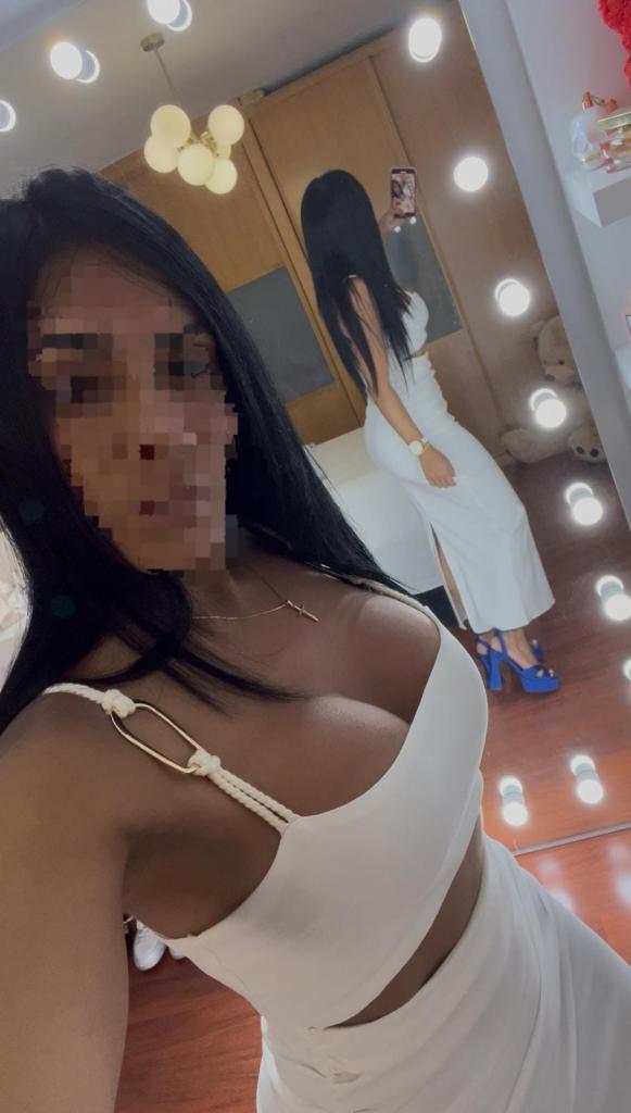 Chica busca chico en Murcia: Chica busca chico