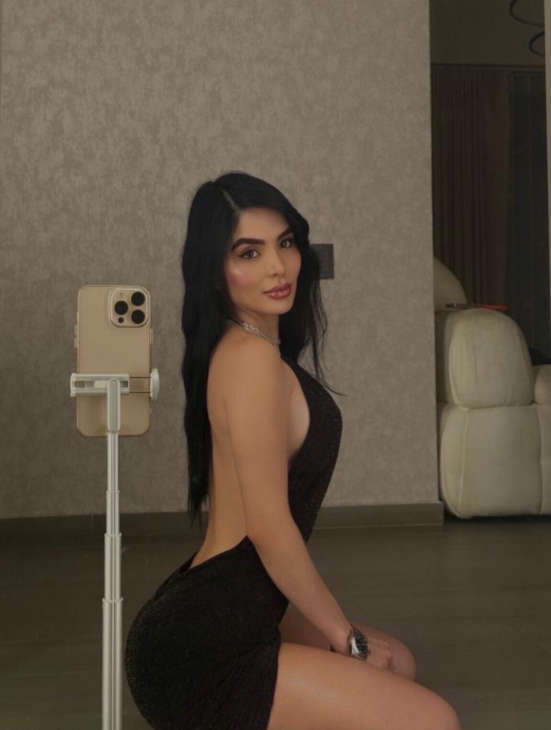 Chica busca chico en Murcia: 