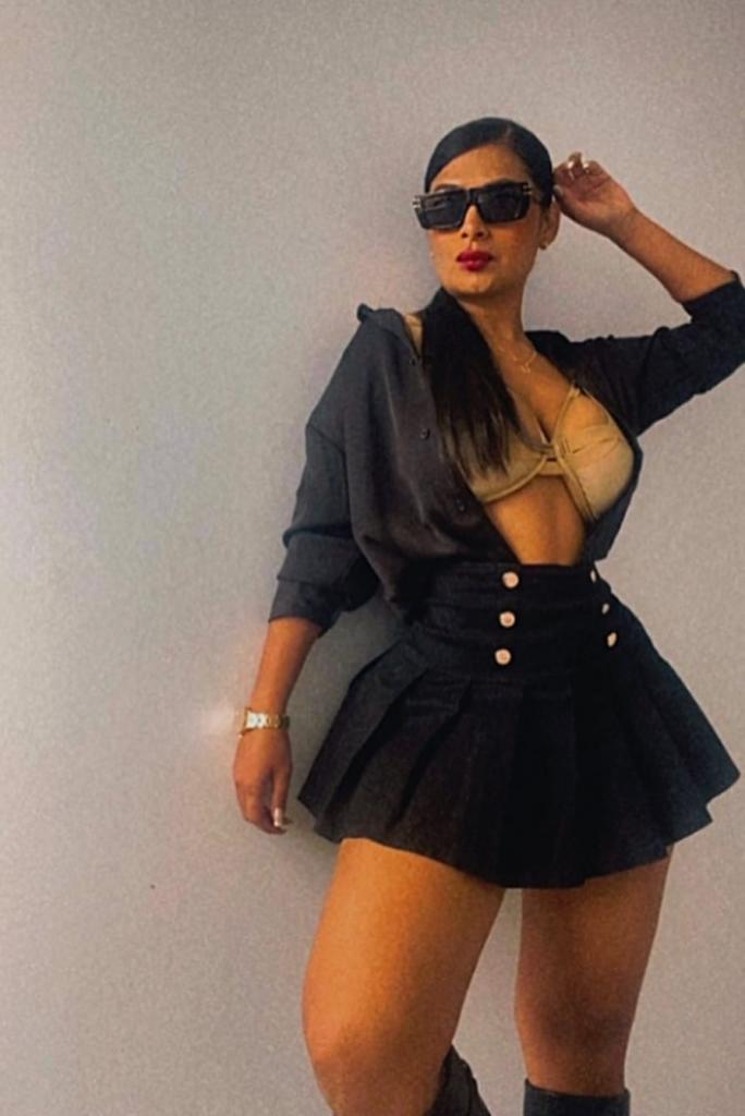 672991441: Chica busca chico en Murcia