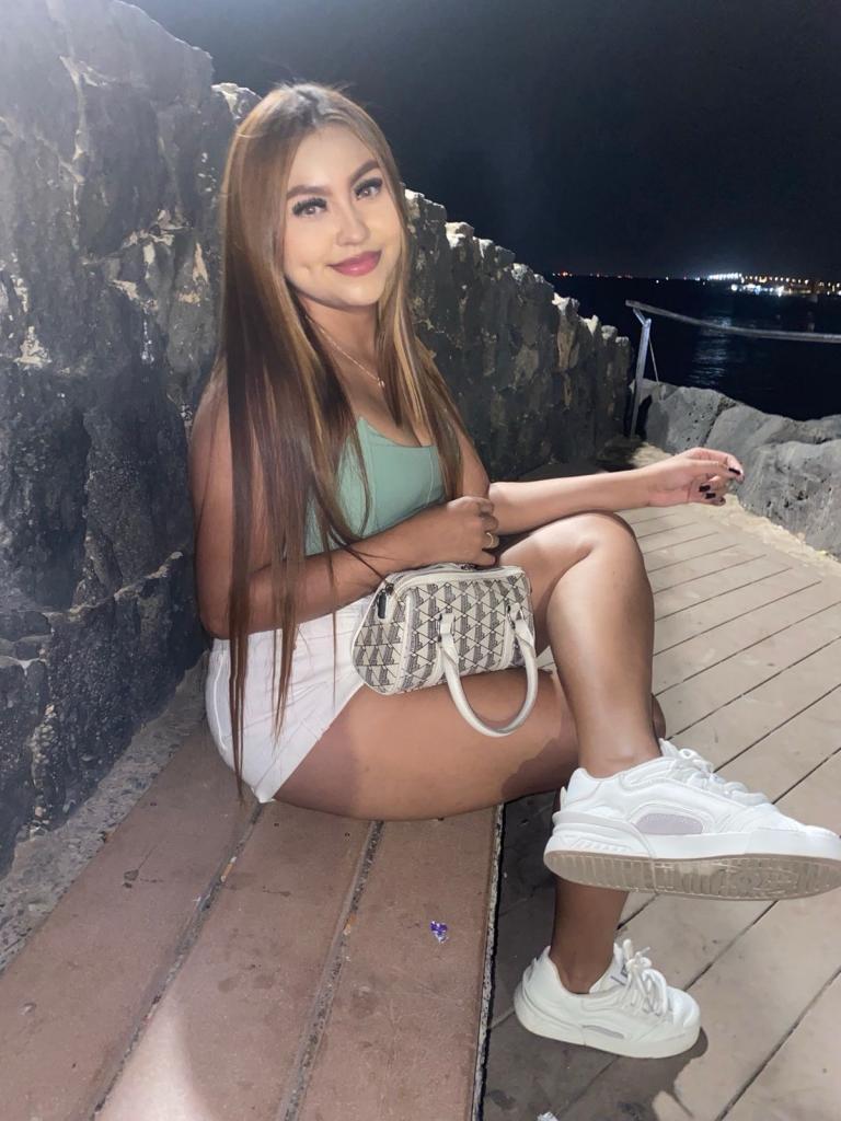 Chica busca chico en Alicante: 