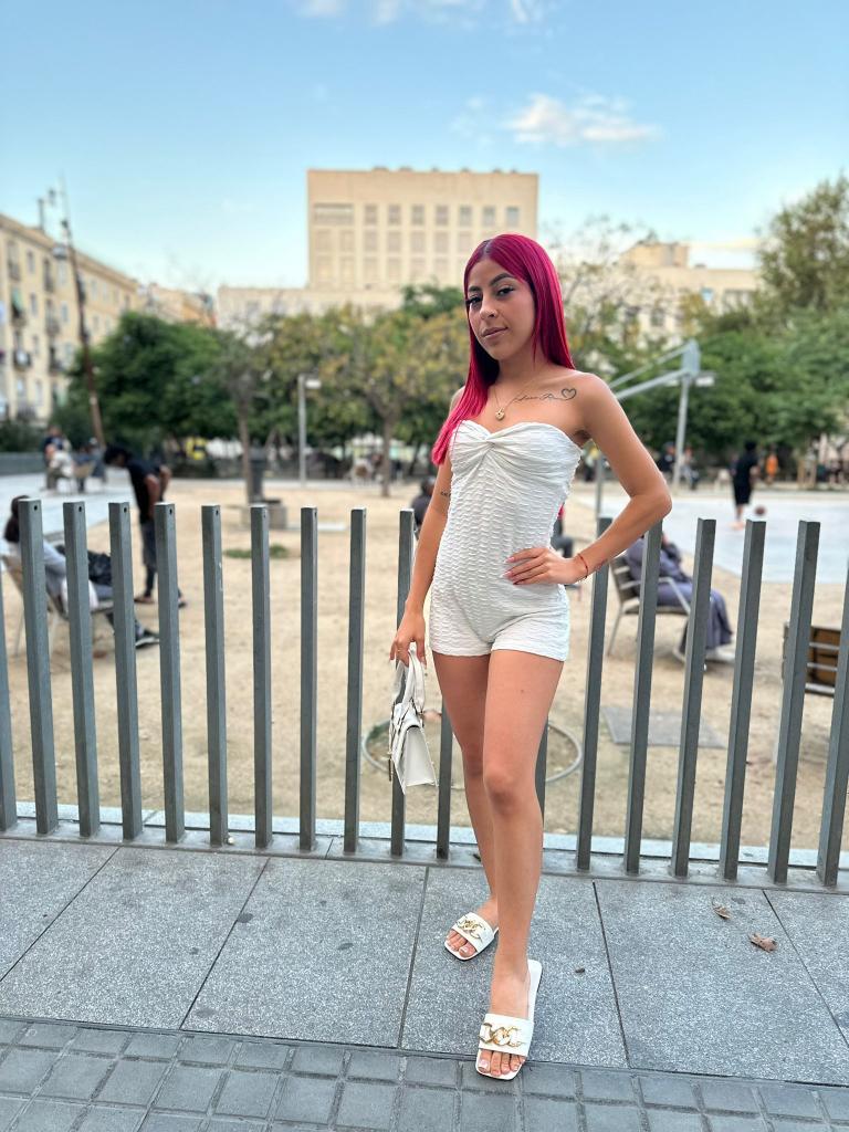 Chica busca chico en Barcelona: 