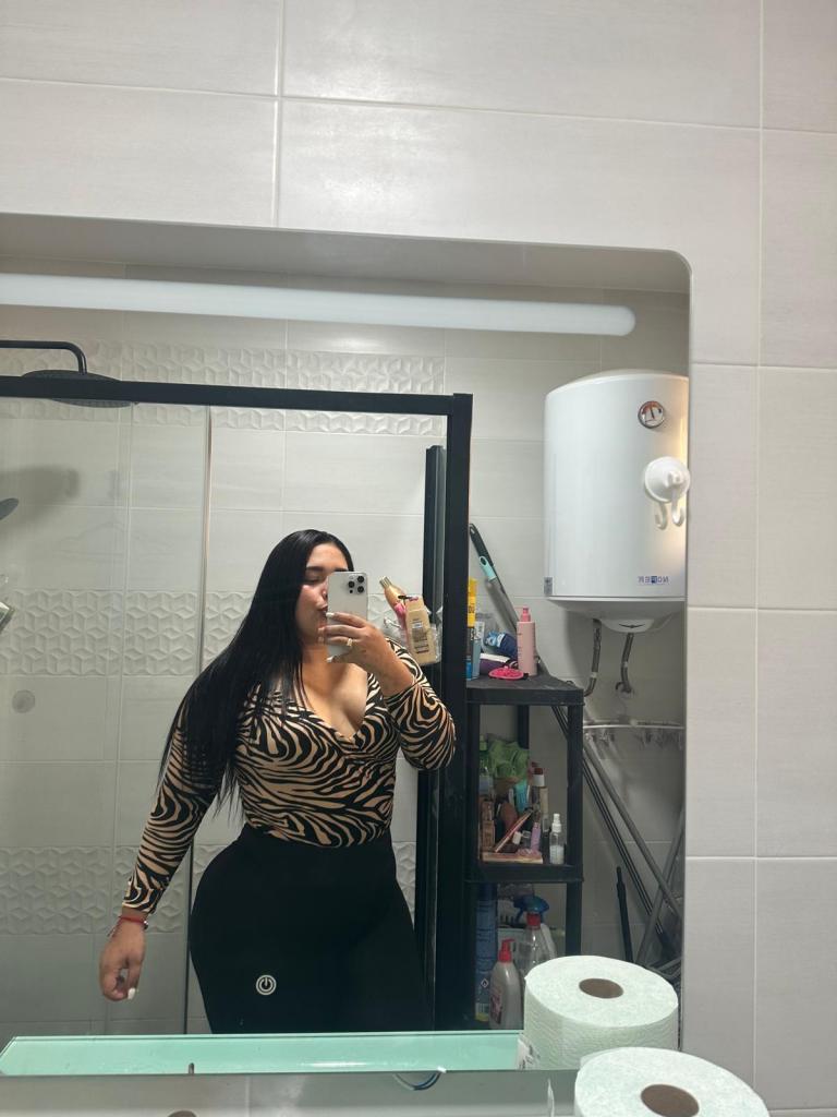 Chica busca chico en Sevilla: 