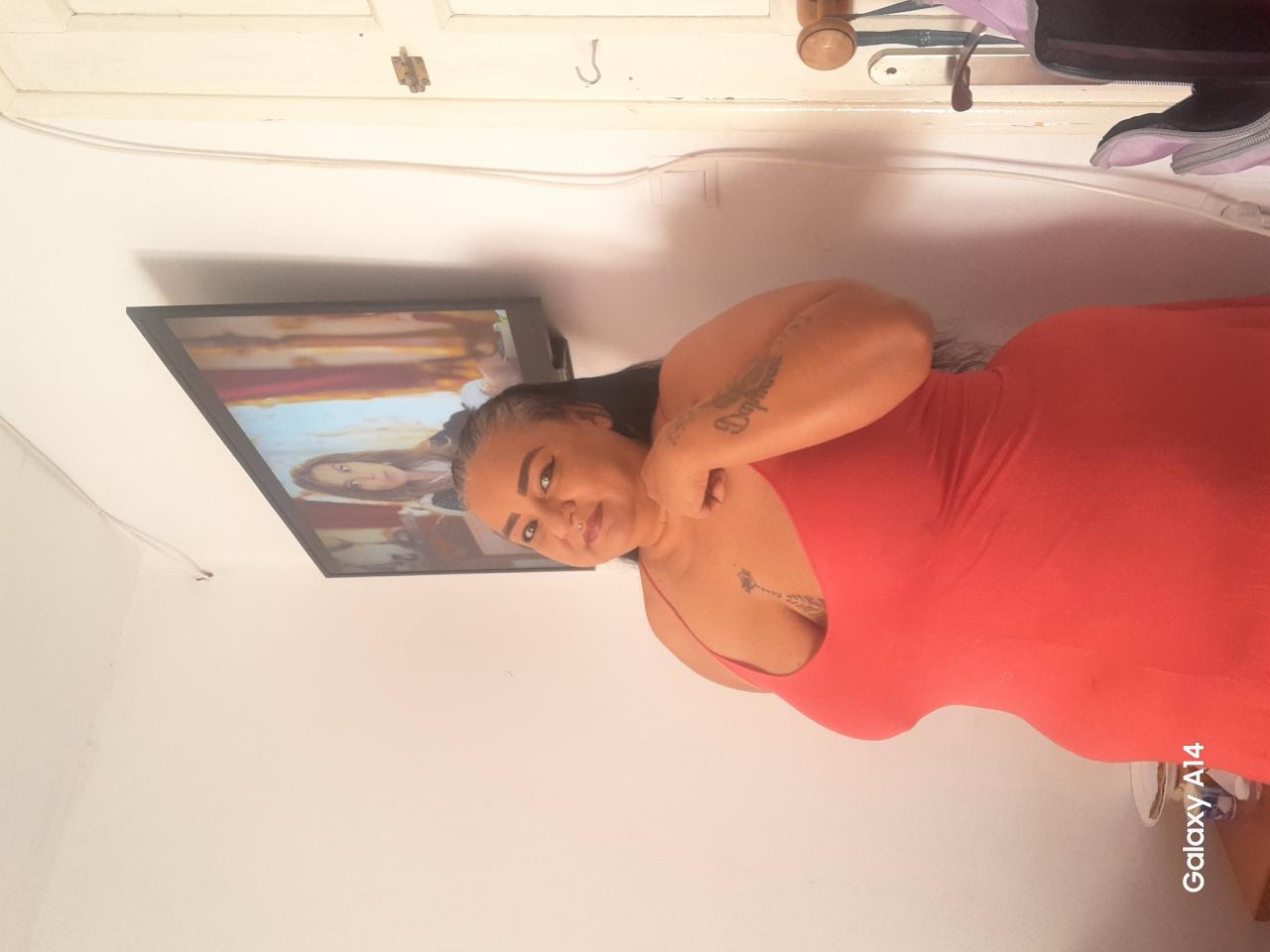 Chica busca chico en León: 