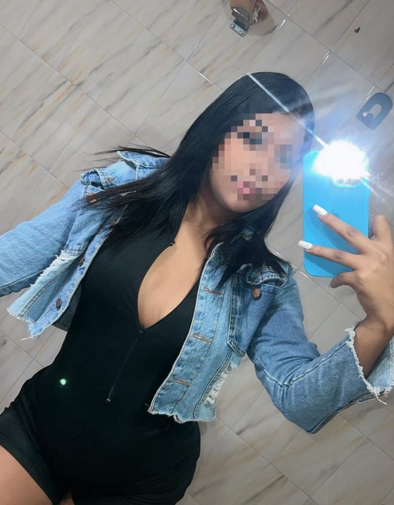 Chica busca chico en Orense: 