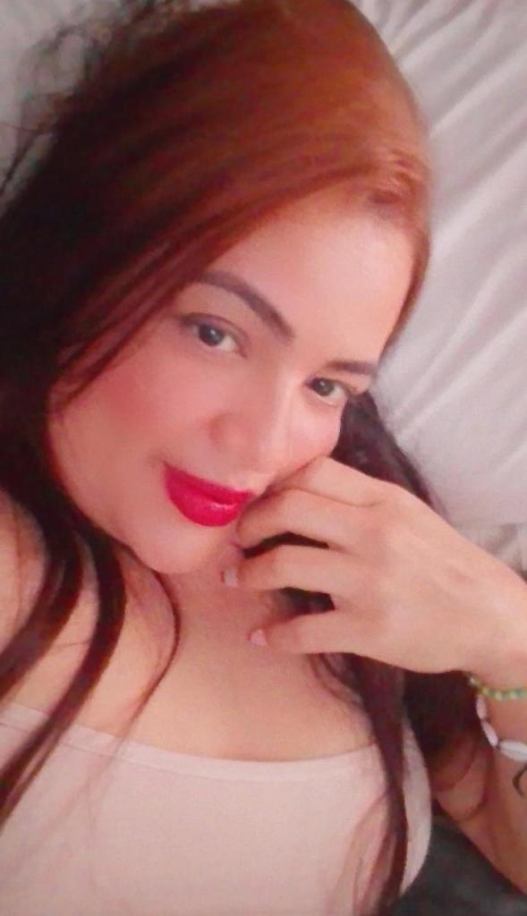 Chica busca chico en Huelva: 