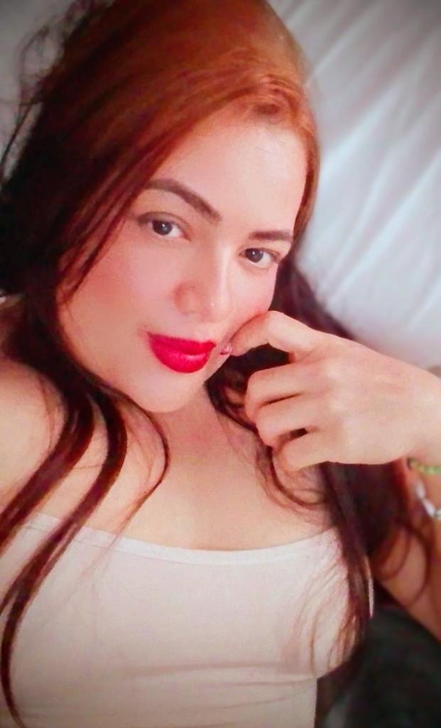 Chica busca chico en Huelva: Chica busca chico