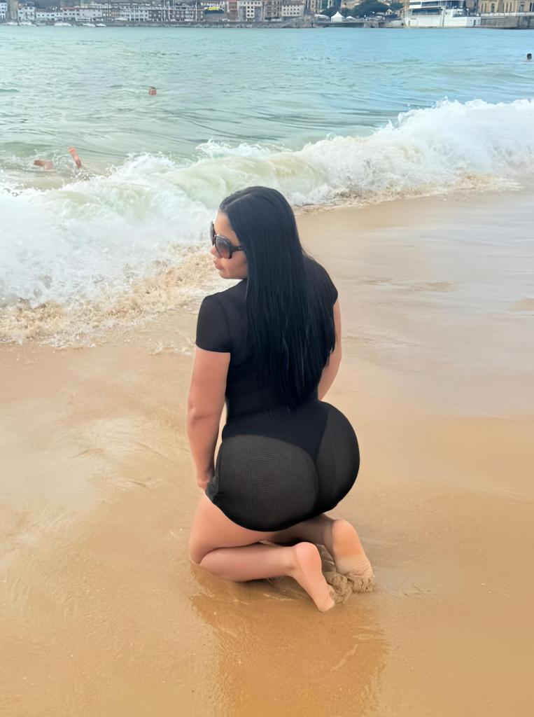 Chica busca chico en Granada: 