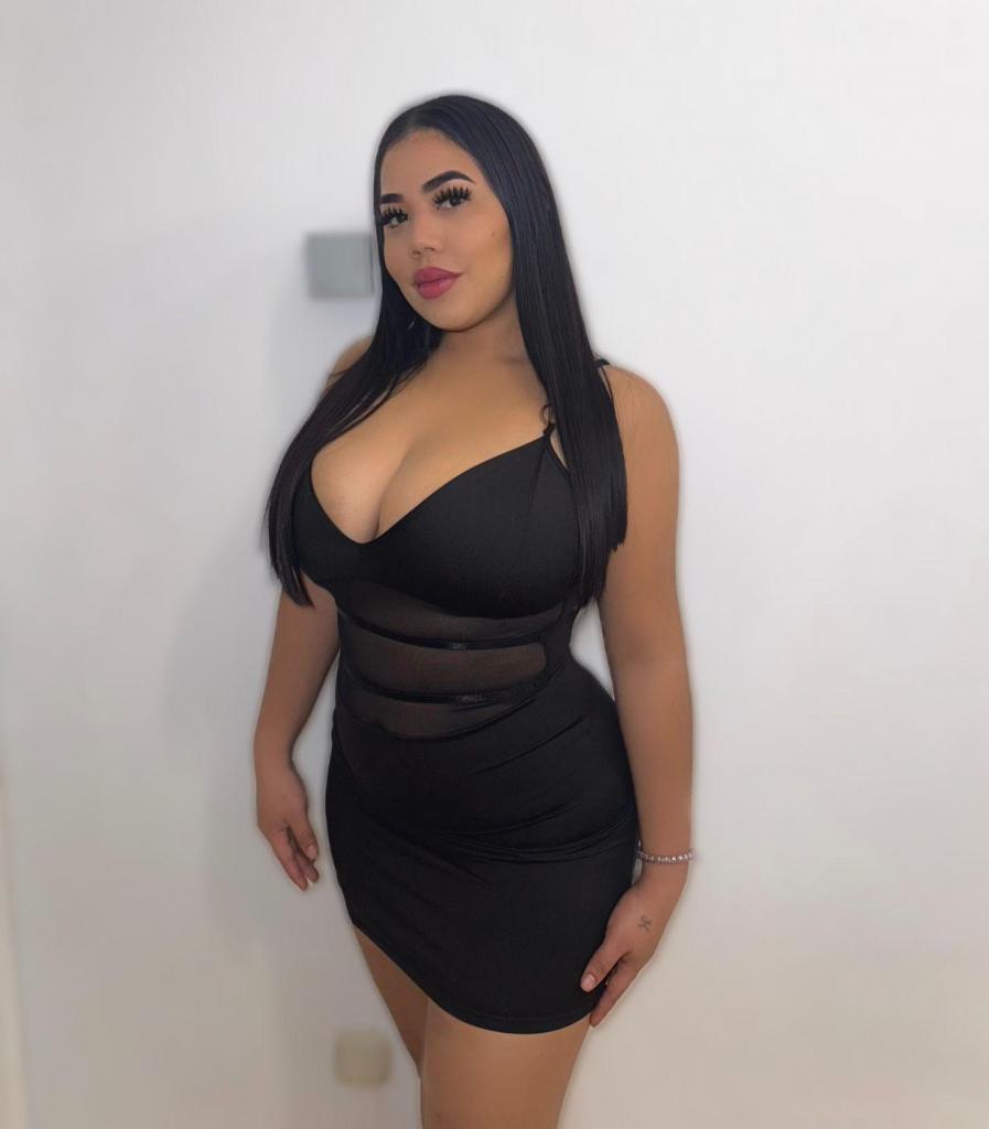 Chica busca chico en Granada: 
