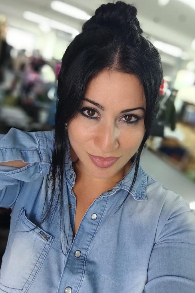 Chica busca chico en Sevilla: 