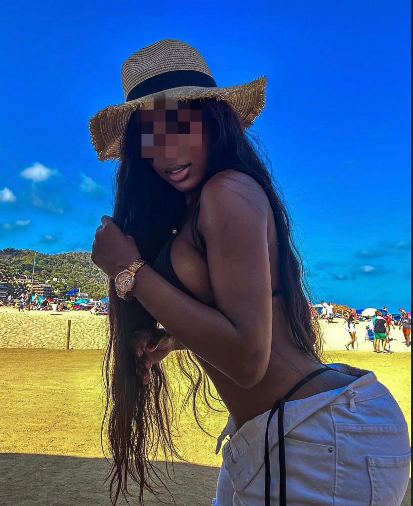 Chica busca chico en Cádiz: 