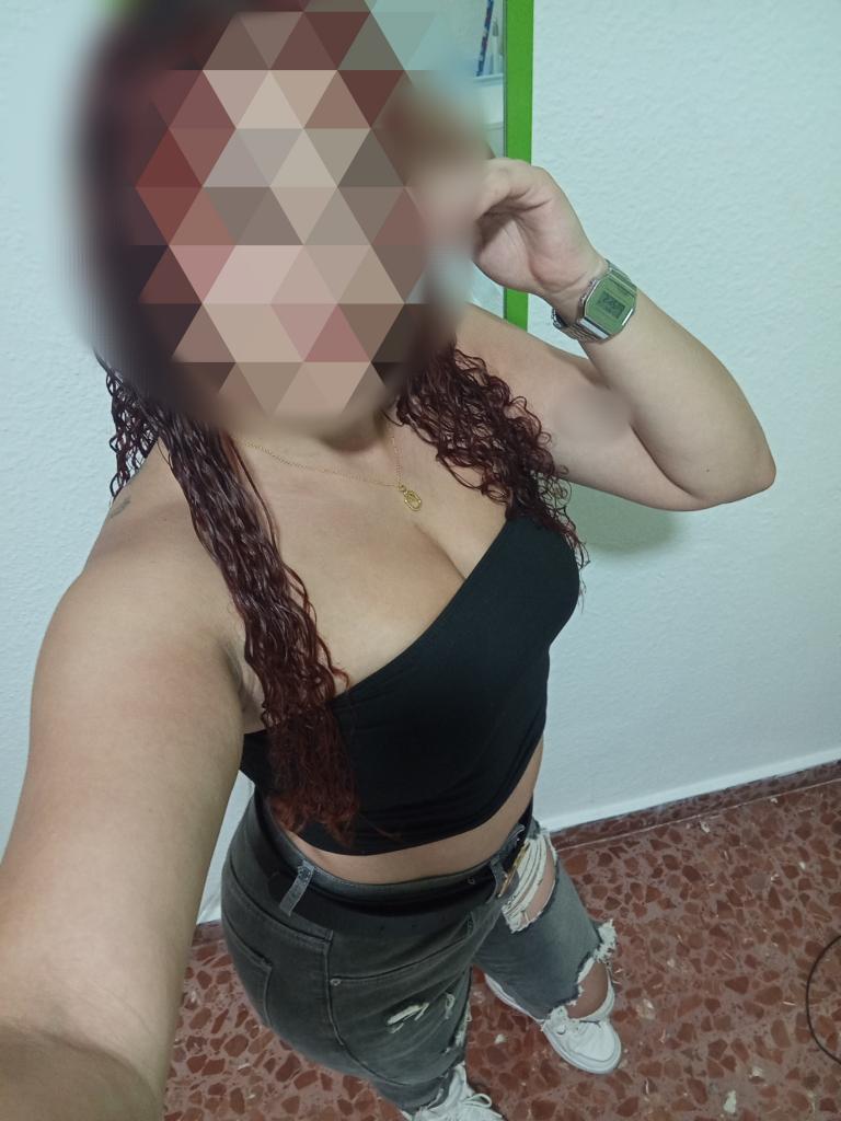 Chica busca chico en Granada: 