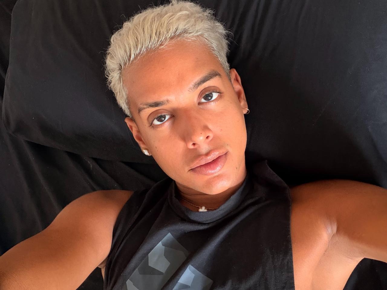 Chico busca chica en Málaga: 