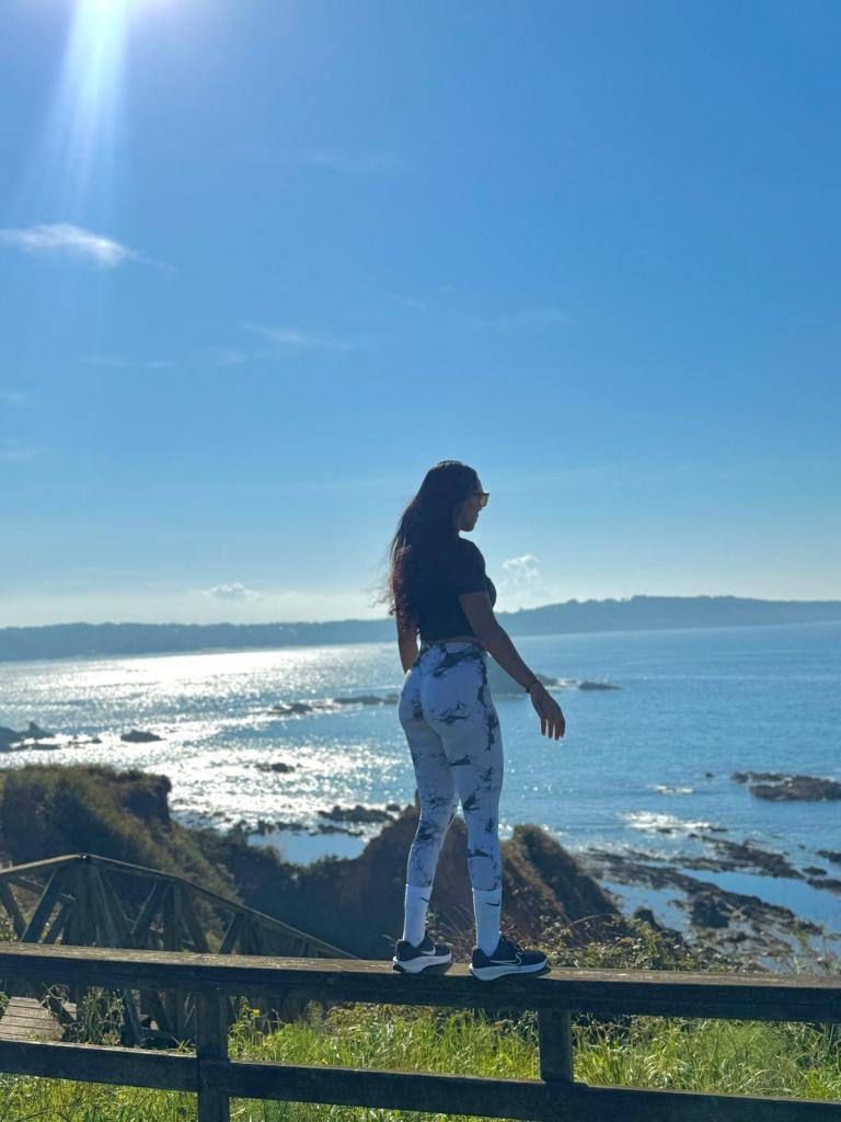Chica busca chico en La Coruña: 