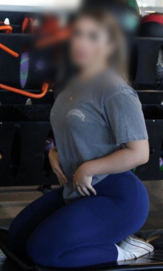 647024200: Chica busca chico en Sevilla