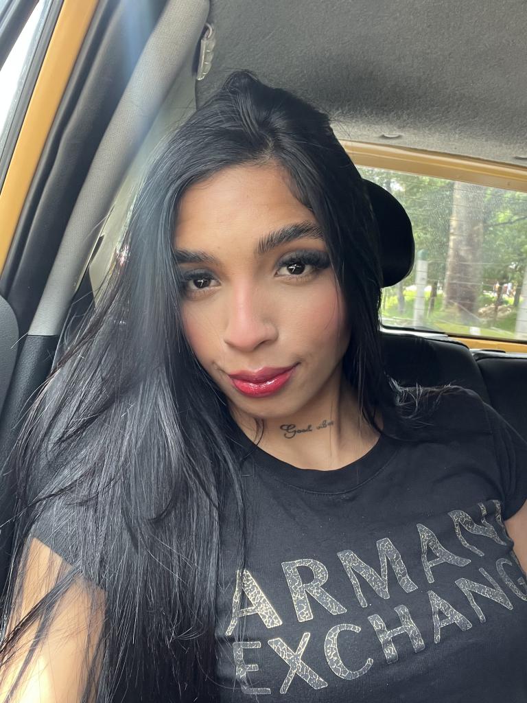 667794343: Chica busca chico en Tarragona