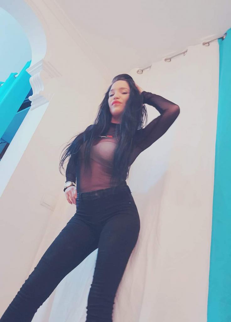 Chica busca chico en Málaga: Chica busca chico