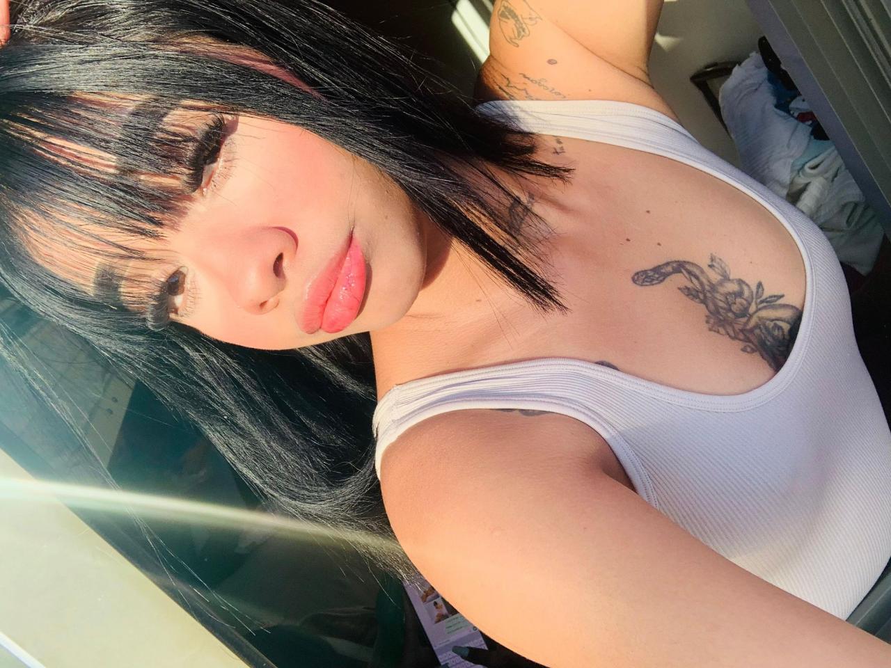 Chica busca chico en Ibiza: Chica busca chico