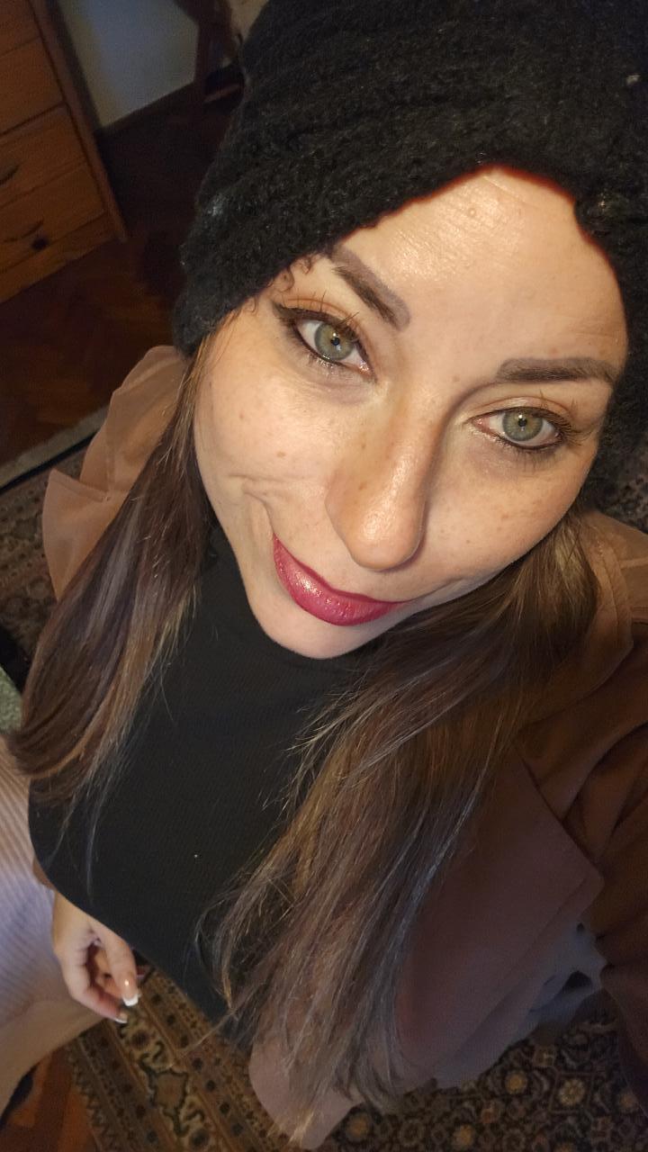 Chica busca chico en Valencia: Chica busca chico