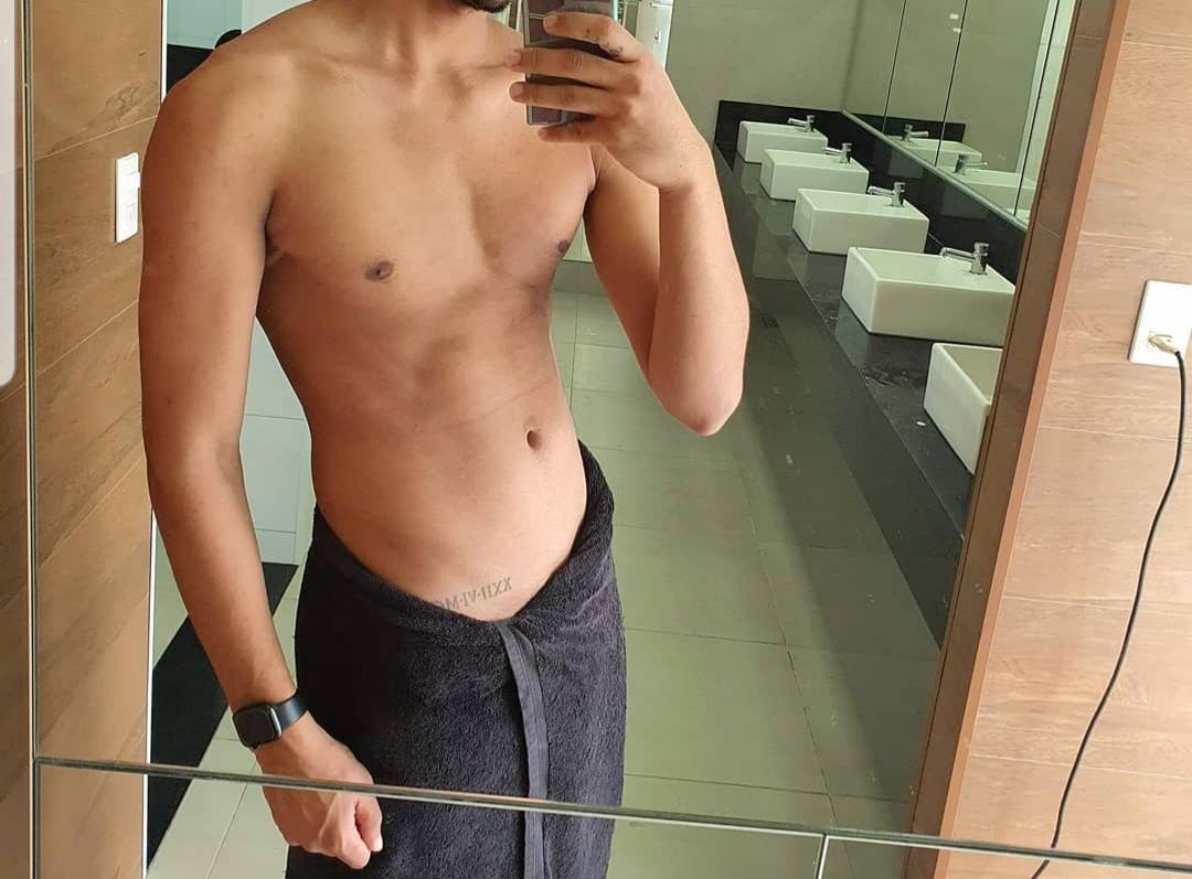 Chico busca chica en La Coruña: 