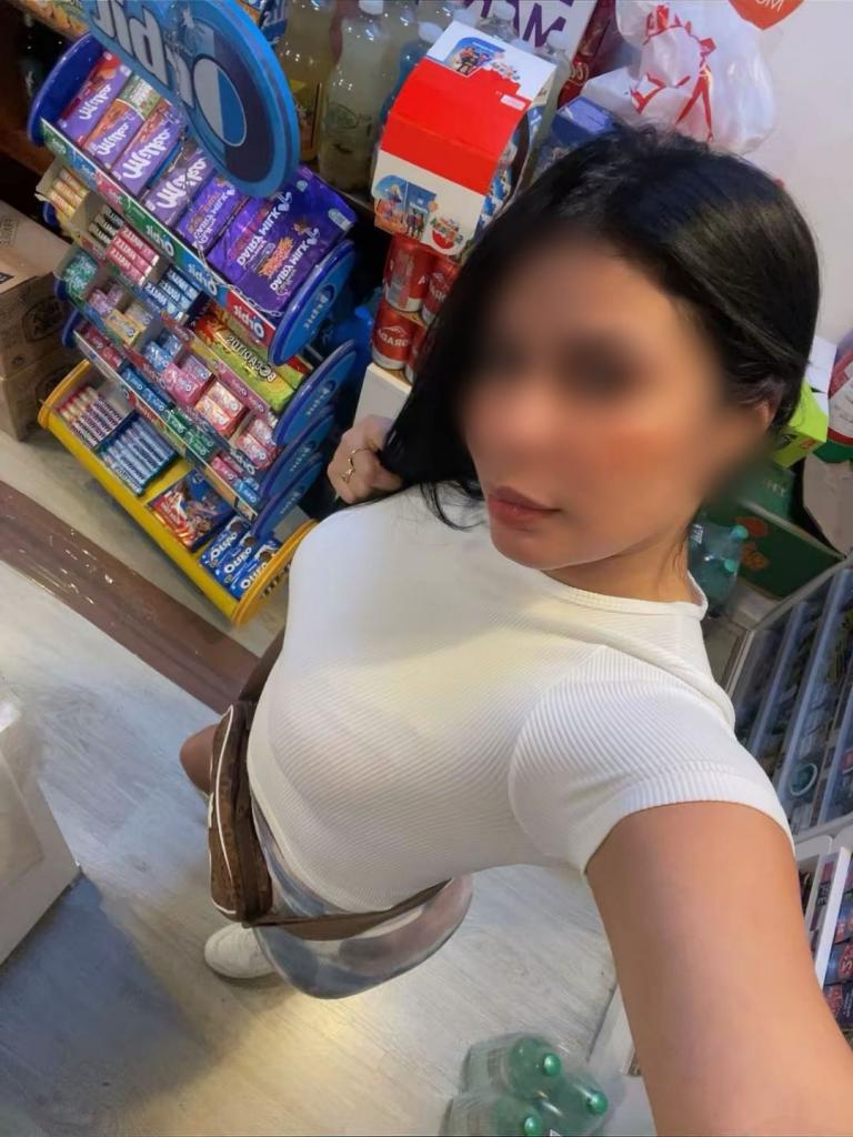 Chica busca chico en Tenerife: 