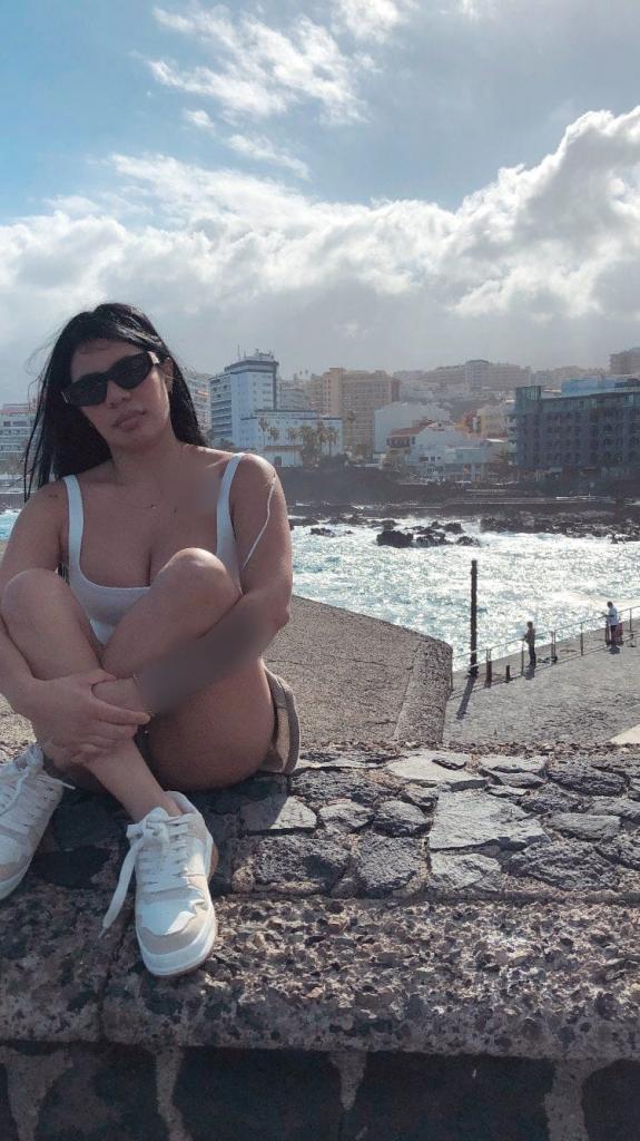 Chica busca chico en Tenerife: 