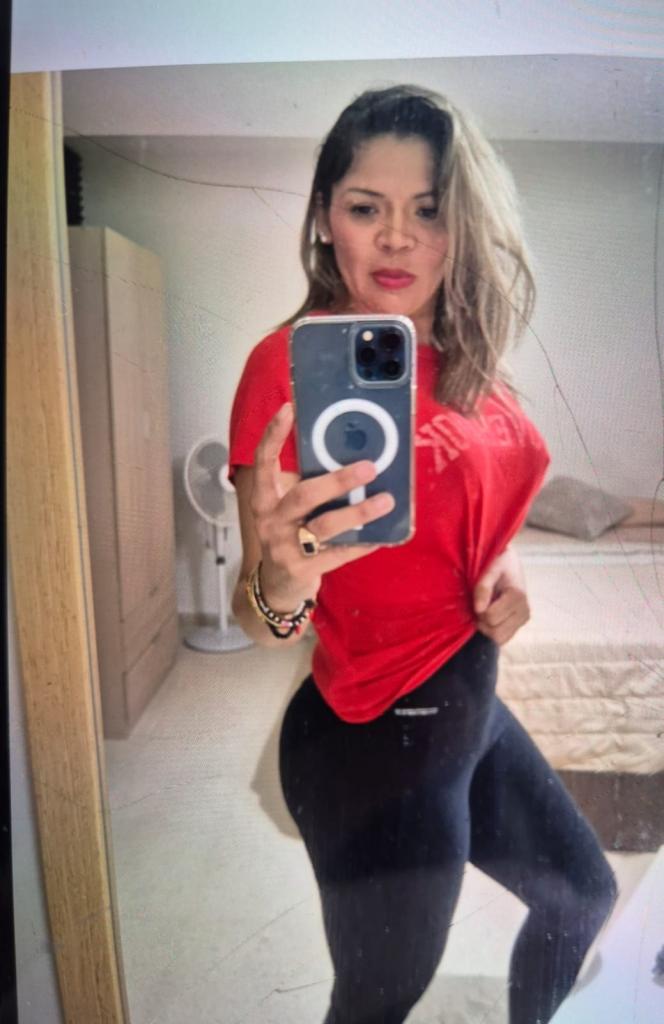 Chica busca chico en Alicante: 