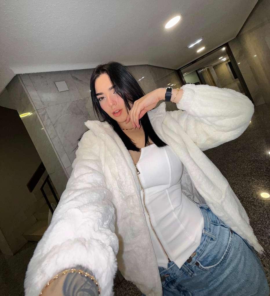 Chica busca chico en Murcia: 
