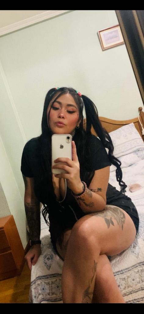 Chica busca chico en Valencia: Chica busca chico
