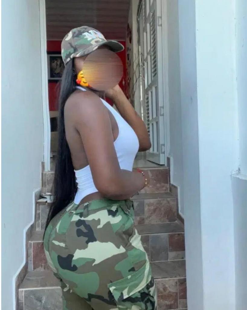 Chica busca chico en Granada: 