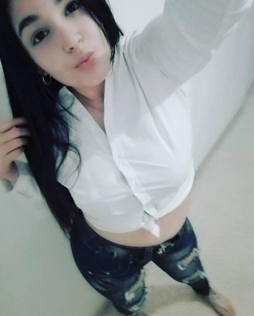 Chica busca chico en Granada: 