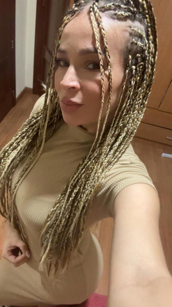 Chica busca chico en Cáceres: Chica busca chico