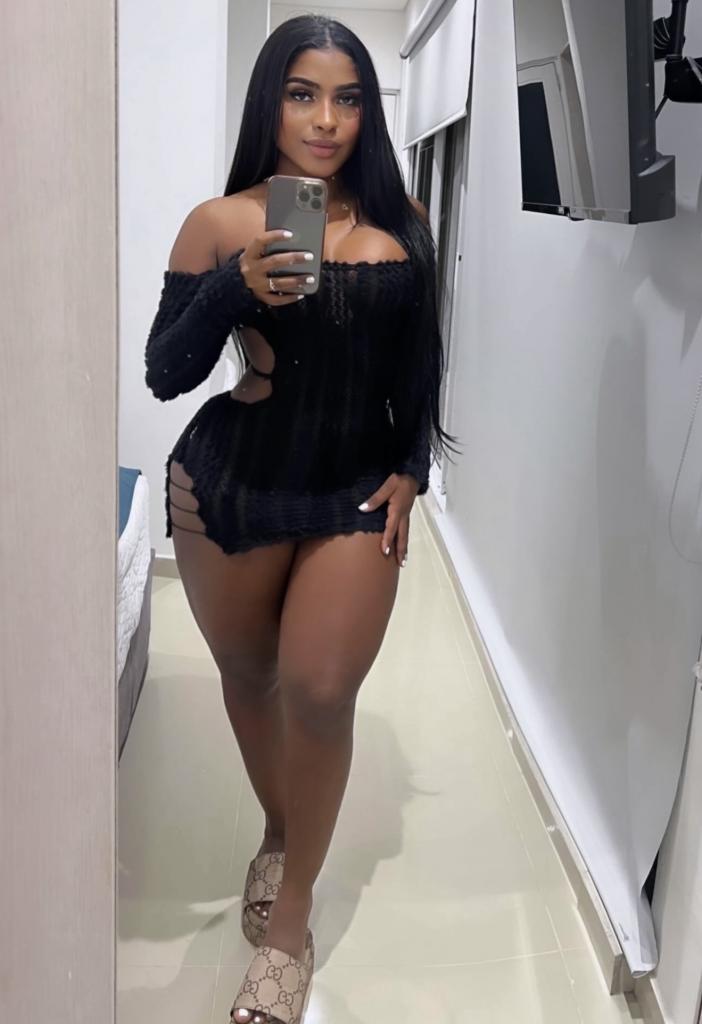 Chica busca chico en Menorca: 