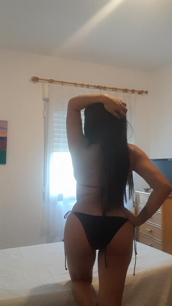 614703008: Chica busca chico en Cantabria