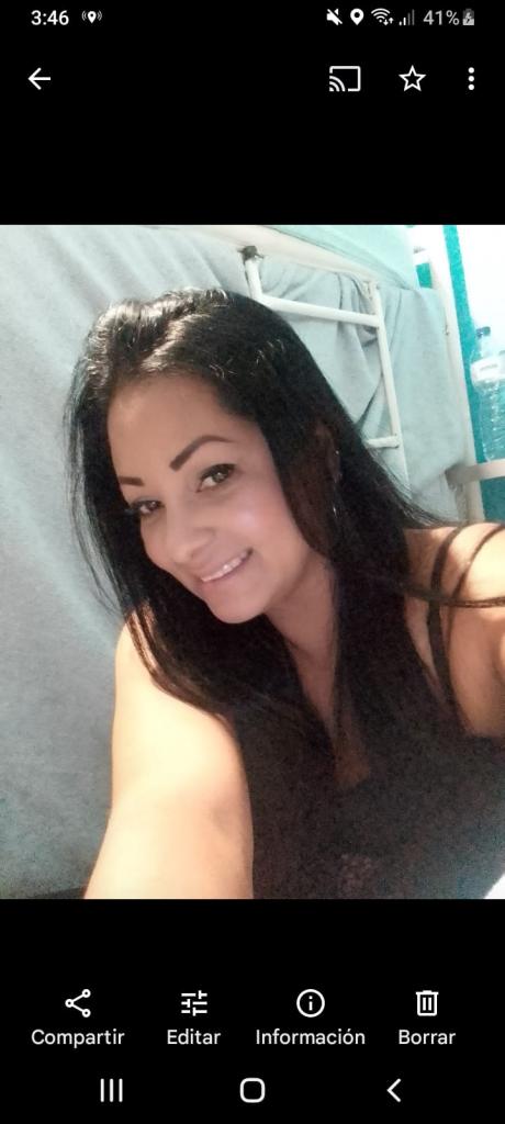 Chica busca chico en La Coruña: 