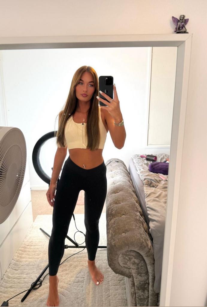 602716885: Chica busca chico en Cantabria